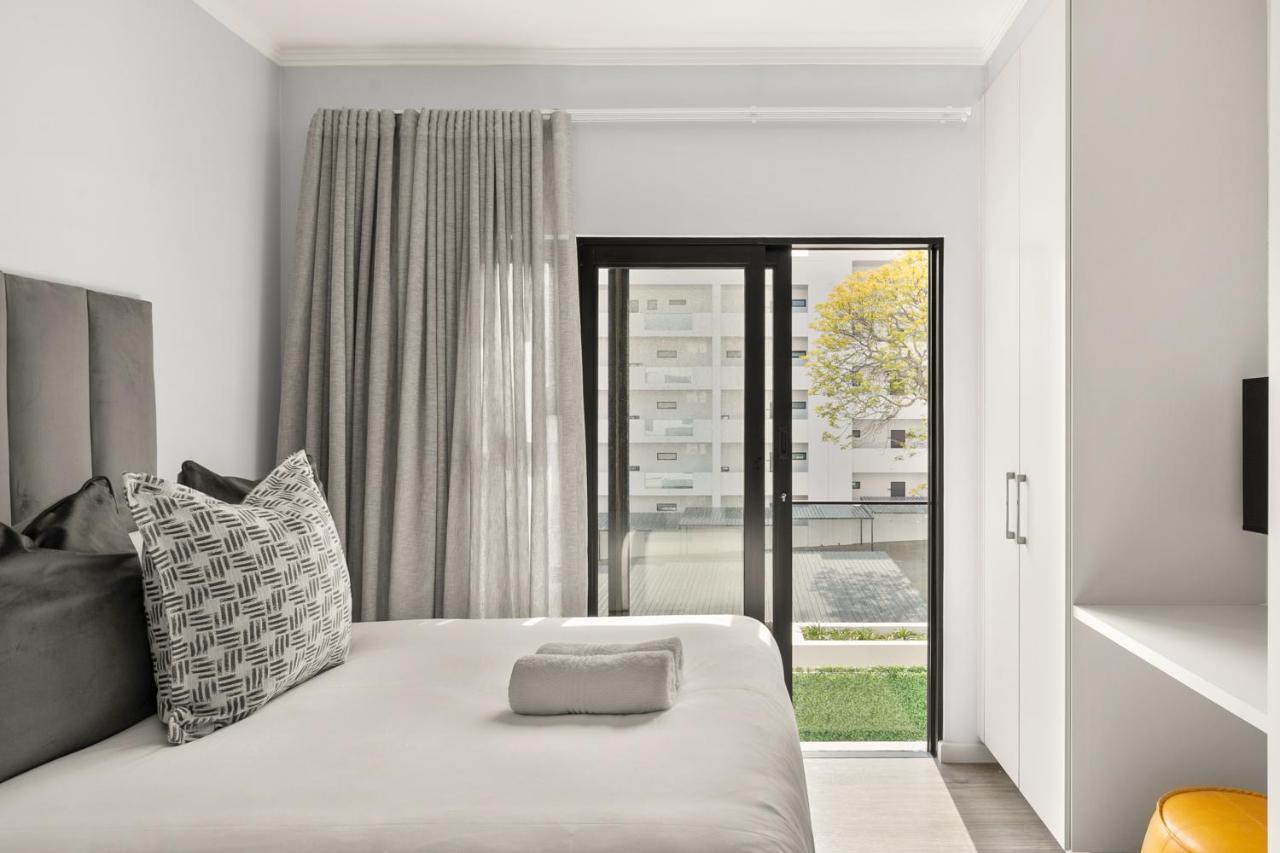 The Monroe Luxury Apartments Йоханесбург Екстериор снимка