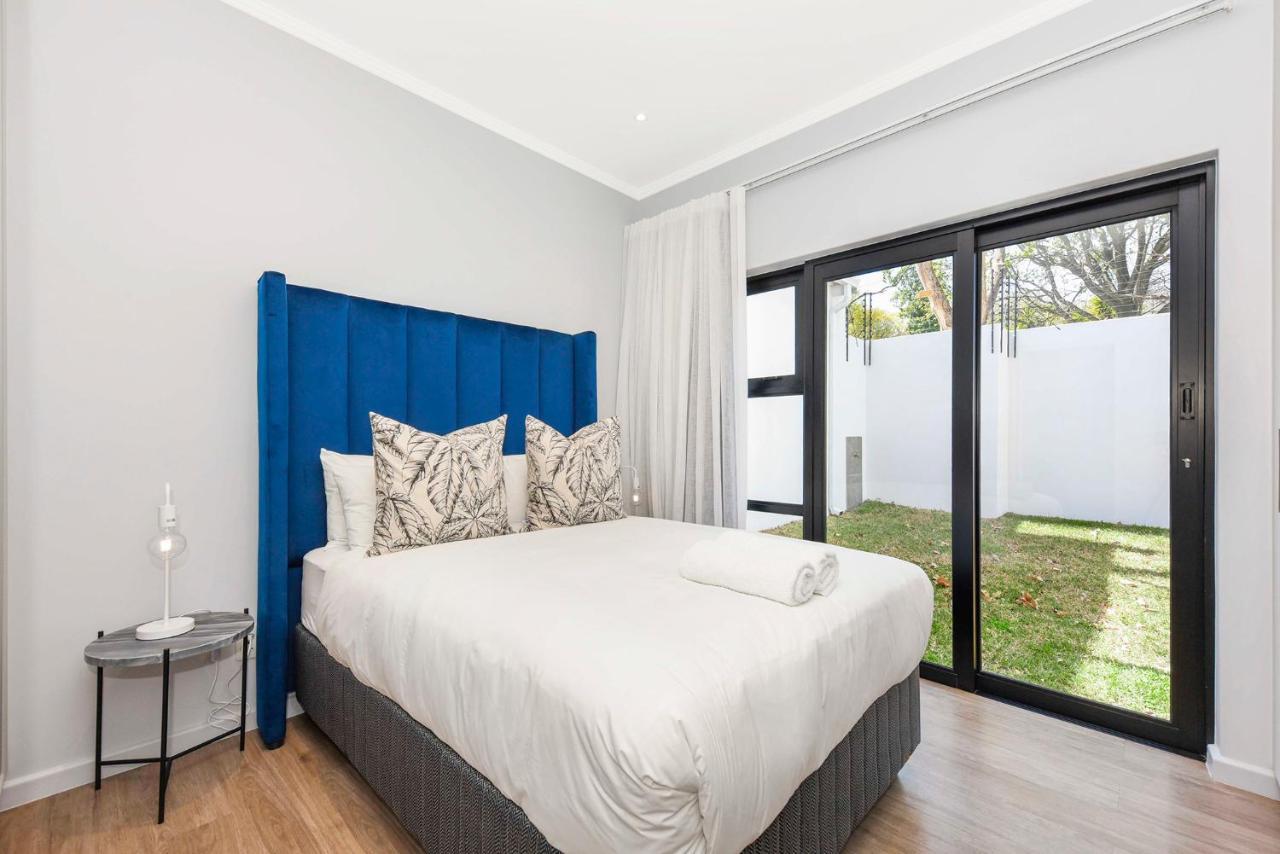 The Monroe Luxury Apartments Йоханесбург Екстериор снимка