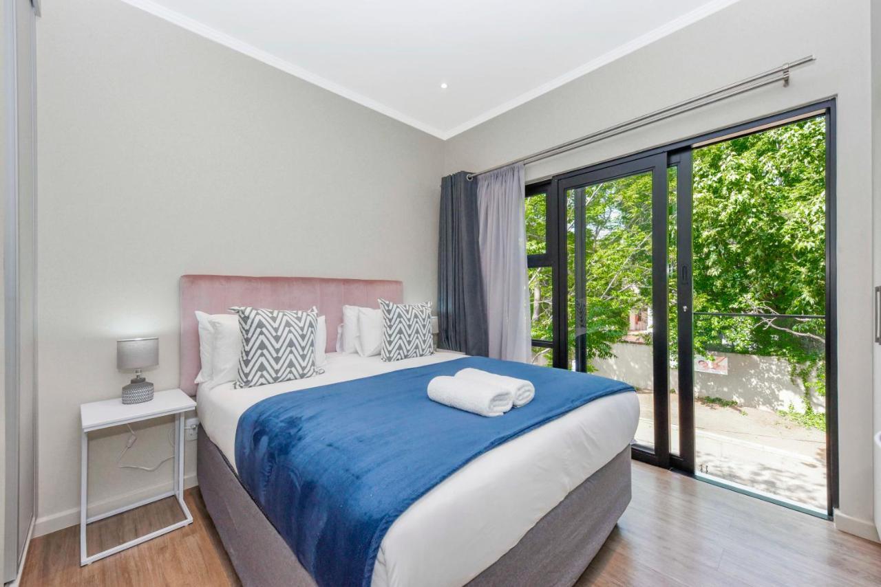 The Monroe Luxury Apartments Йоханесбург Екстериор снимка